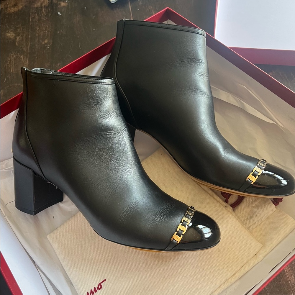 Salvatore Ferragamo Atri Chain Link Bootie. Size 7 1/2